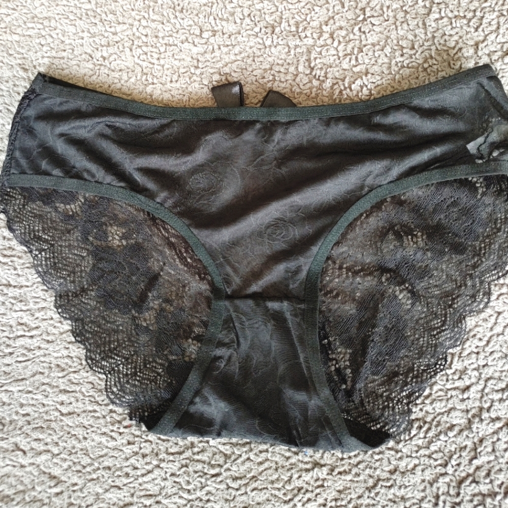 Sexy panties size L, black, NWOT